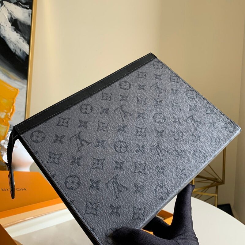 LV TRAVEL POUCH MM