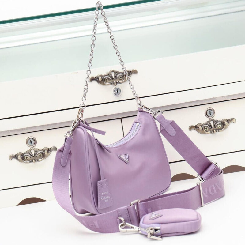 PRADA RE-EDITION 2005 IN RE-NYLON