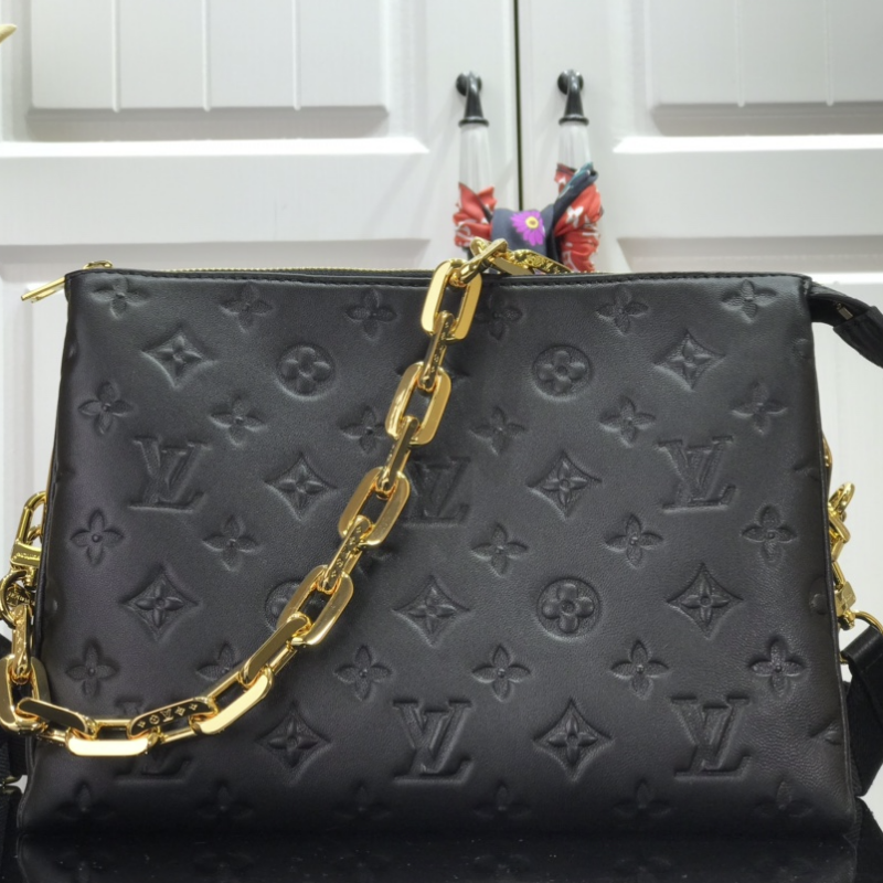 LV Cushion PM
